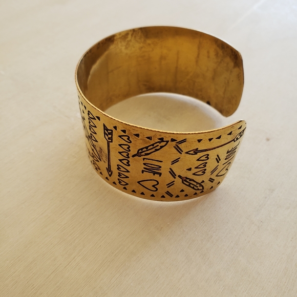 Vintage gold tone cuff Bracelet - Picture 4 of 8